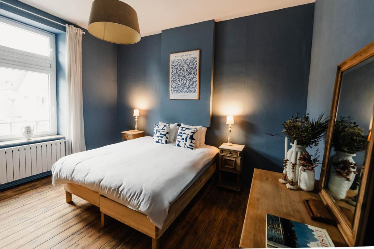 Maison Comtale Рошфор Экстерьер фото
